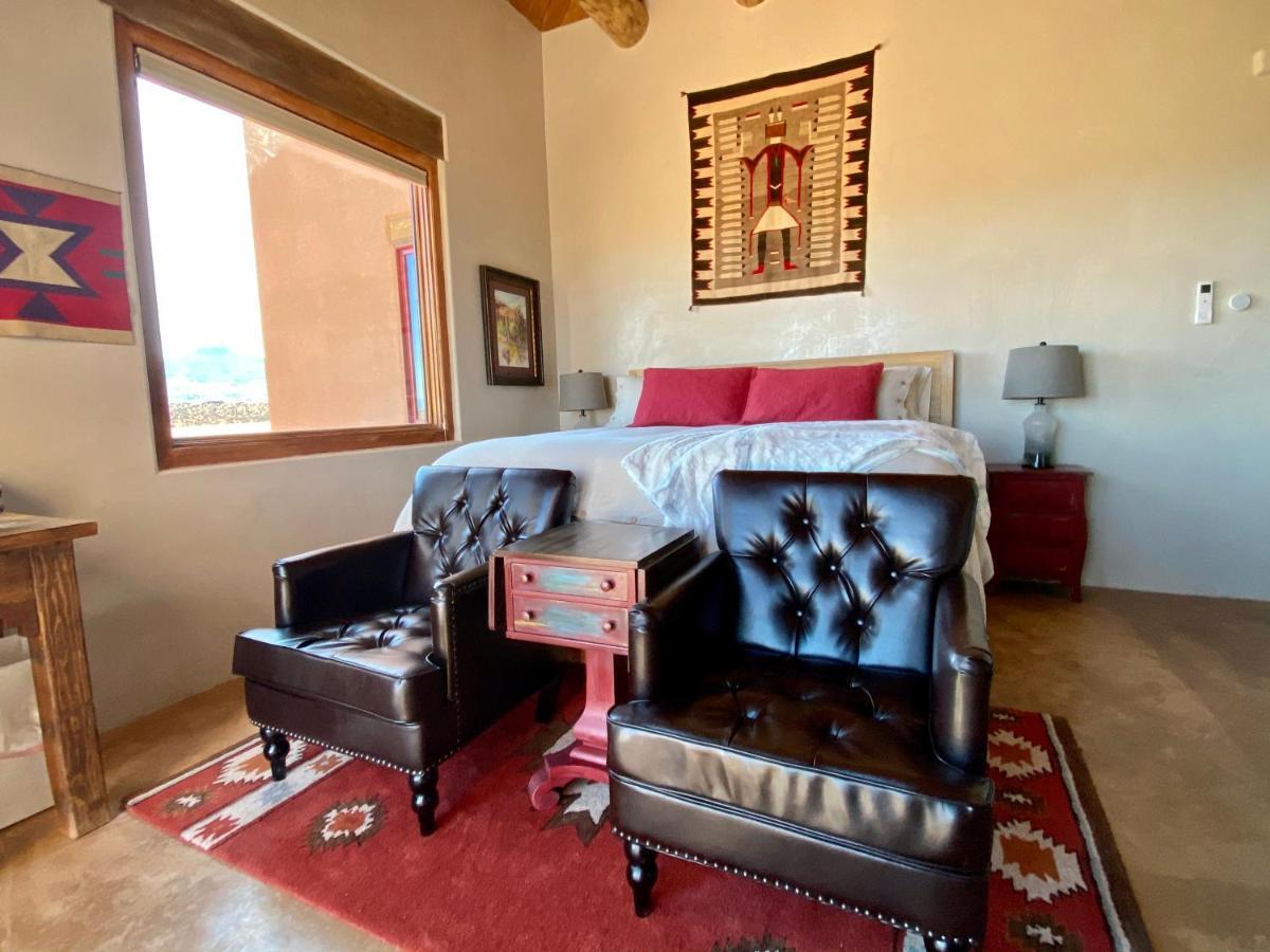 The Grand Hacienda Inn With Breakfast Abiquiu Eksteriør bilde