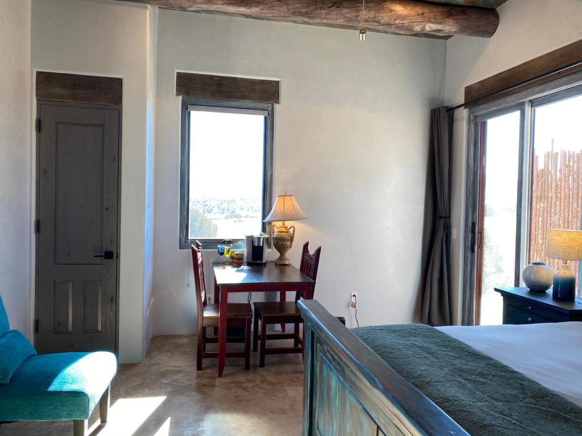 The Grand Hacienda Inn With Breakfast Abiquiu Eksteriør bilde