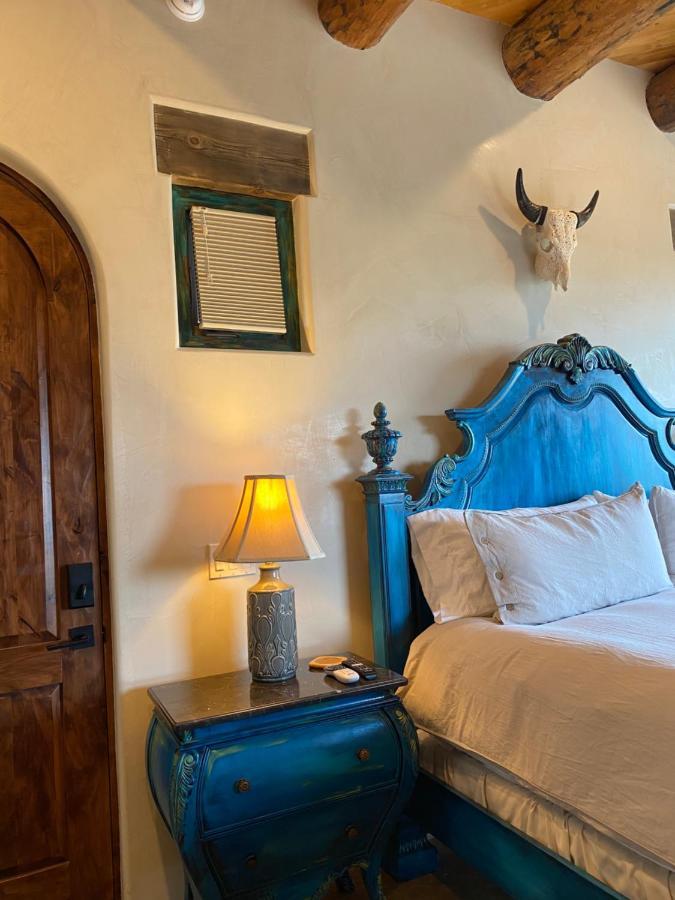 The Grand Hacienda Inn With Breakfast Abiquiu Eksteriør bilde